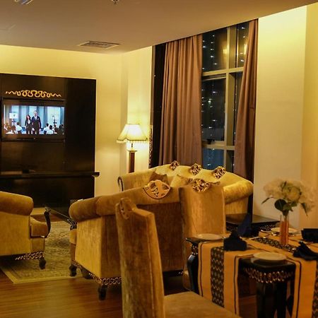 Golden Tulip Headington Hotel Maszkat Kültér fotó